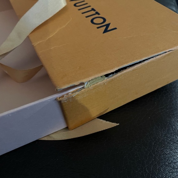 Small tear shown in picture. I paid $755 sling for $400 - Picture 4 of 5